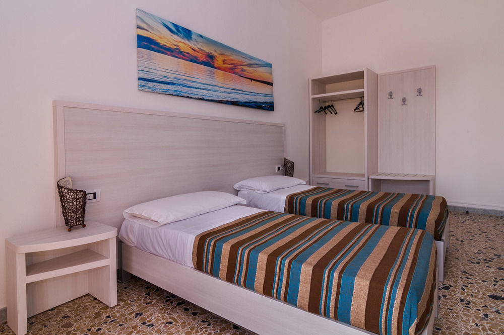 Hotel Maluentu Путзу-Иду Экстерьер фото